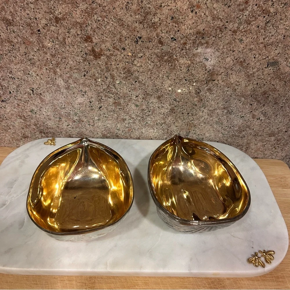 Vintage Walnut‑Shaped Silver‑Plated Nut / Candy Dish — Japan, c.1970s